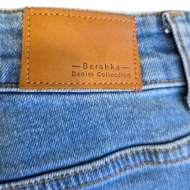 Woman's High Rise Super Skinny Ripped Jeans (Bershka)