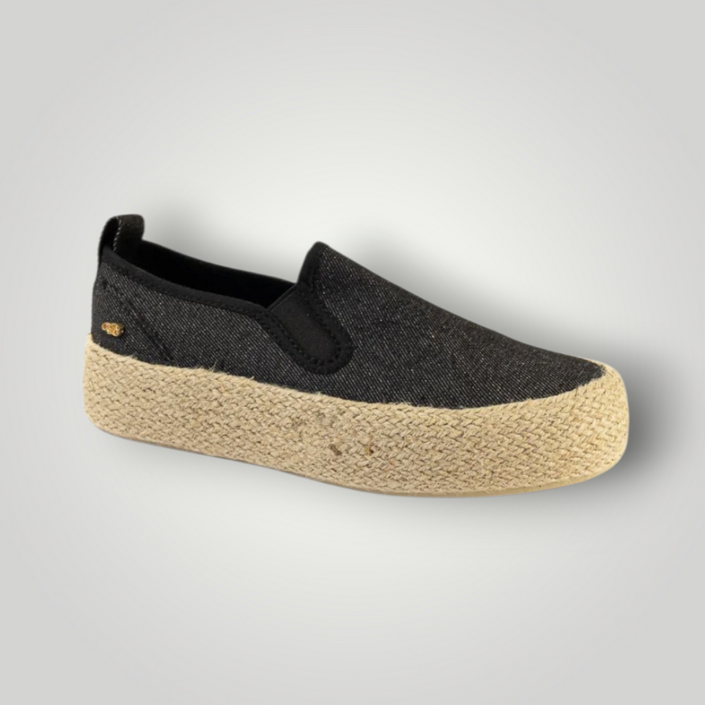Miss Black Quebec 16 ladies sneakers