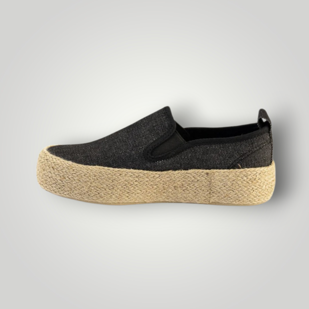 Miss Black Quebec 16 ladies sneakers